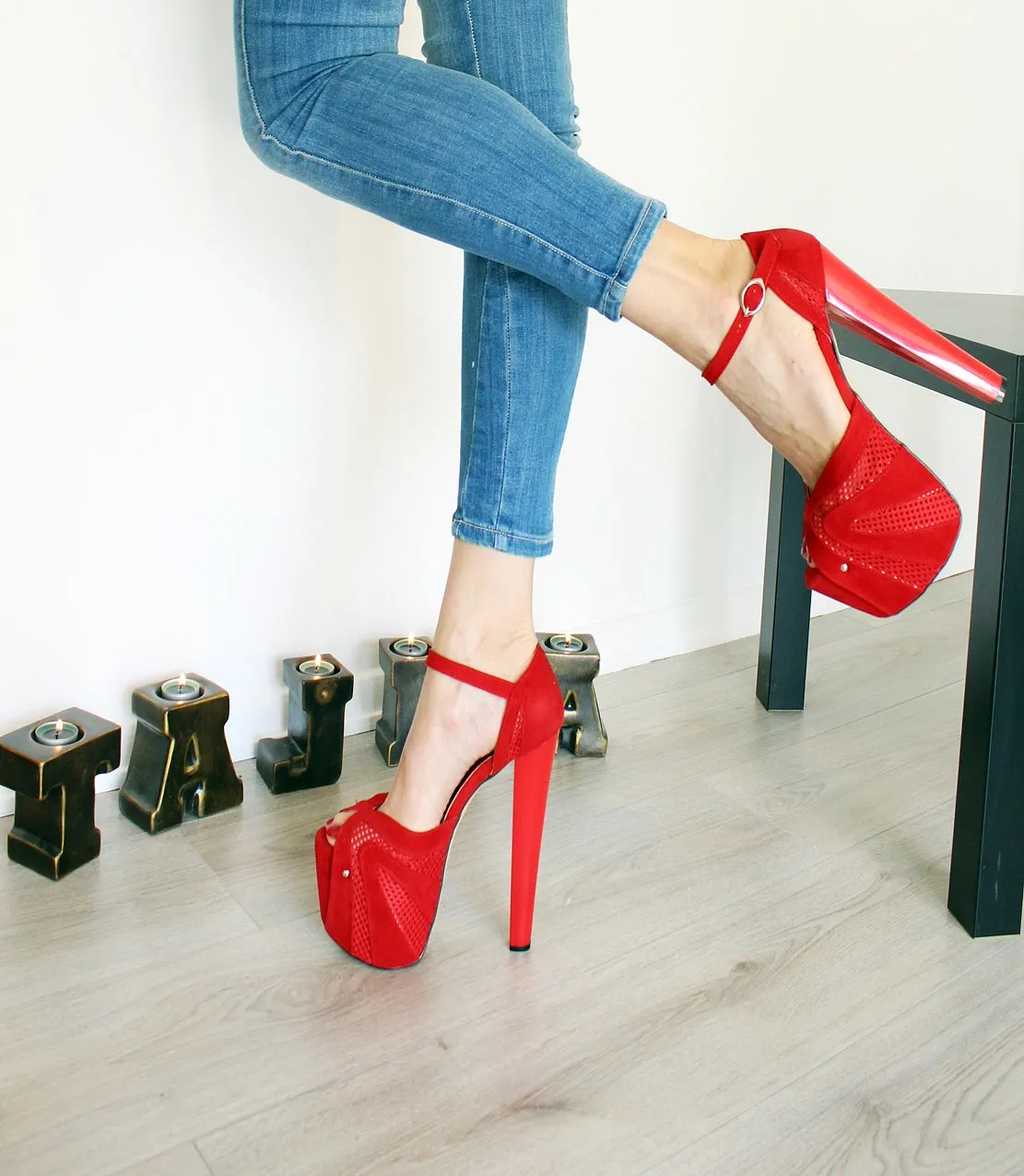 Red Fillet Peep Toe Ankle Strap 19 cm High Heels