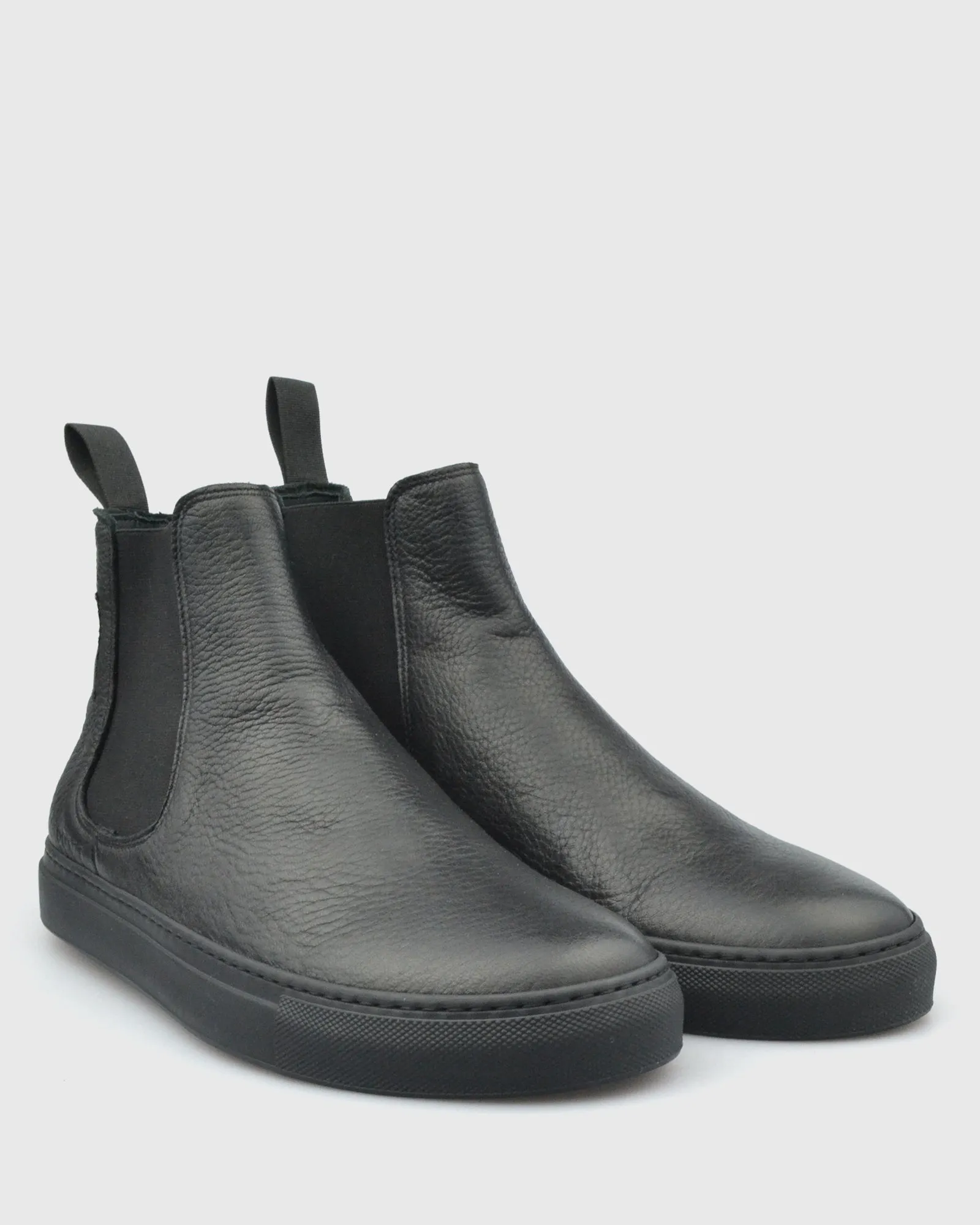 VINCENT & FRANKS VFW22 HIGH-TOP BLACK BOOT